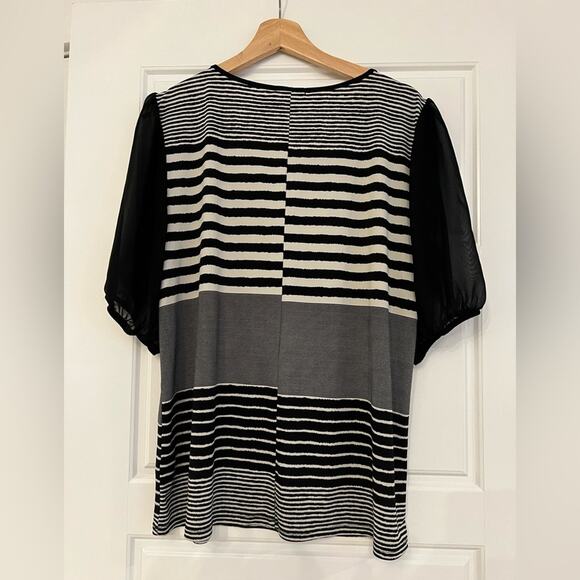 Ava James Blouse with black and white stripes and sheer black puffy sleeve sz XL - Picture 6 of 7